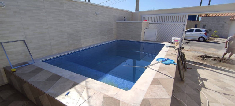 Imagem Casa com 2 Quartos à Venda, 180 m² em Estância Dos Eucaliptos - Peruíbe