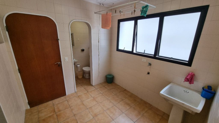 Imagem Apartamento com 3 Quartos à Venda, 140 m² em Pitangueiras - Guarujá Imagem Apartamento com 3 Quartos à Venda, 140 m² em Pitangueiras - Guarujá