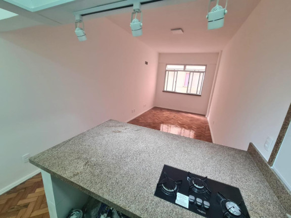 Imagem Apartamento com 1 Quarto à Venda, 31 m² em Copacabana - Rio De Janeiro