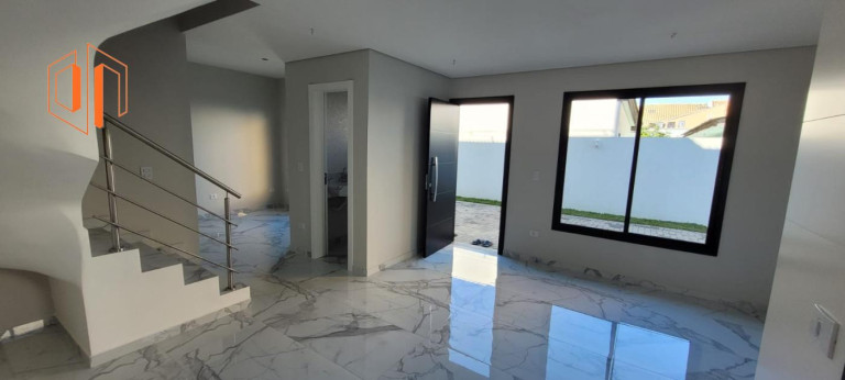 Imagem Sobrado com 3 Quartos à Venda, 104 m² em Cajuru - Curitiba