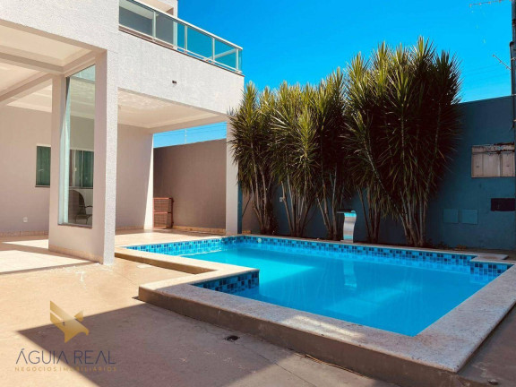 Imagem Sobrado com 3 Quartos à Venda, 220 m² em Universitário - Campo Grande Imagem Sobrado com 3 Quartos à Venda, 220 m² em Universitário - Campo Grande