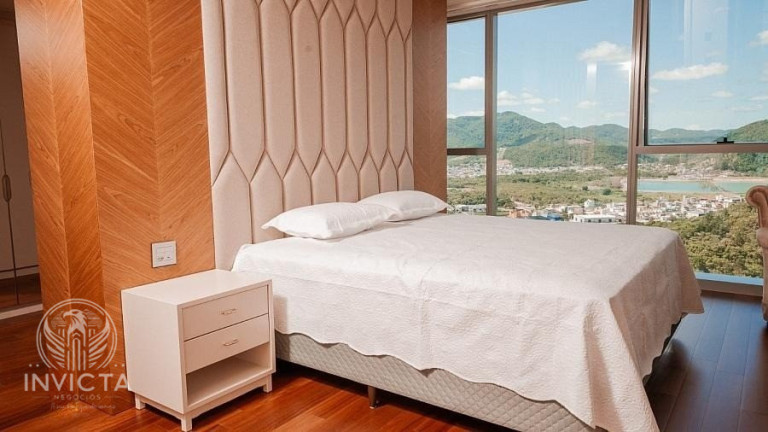 Imagem Apartamento com 3 Quartos à Venda, 232 m² em Barra Sul - Balneário Camboriú Imagem Apartamento com 3 Quartos à Venda, 232 m² em Barra Sul - Balneário Camboriú