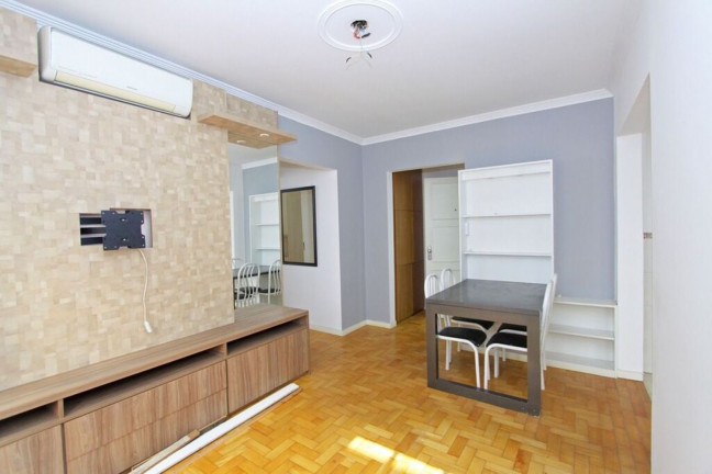 Imagem Imóvel com 1 Quarto à Venda, 43 m² em Praia De Belas - Porto Alegre Imagem Imóvel com 1 Quarto à Venda, 43 m² em Praia De Belas - Porto Alegre