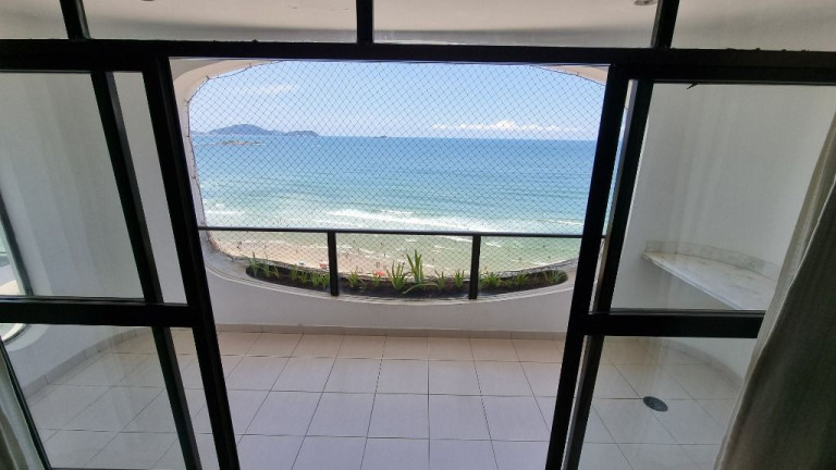 Imagem Apartamento com 3 Quartos à Venda, 196 m² em Astúrias - Guarujá Imagem Apartamento com 3 Quartos à Venda, 196 m² em Astúrias - Guarujá
