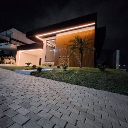 Imagem Casa com 3 Quartos à Venda, 270 m² em Urbanova - São José Dos Campos Imagem Casa com 3 Quartos à Venda, 270 m² em Urbanova - São José Dos Campos
