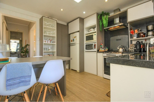 Imagem Apartamento com 3 Quartos à Venda, 124 m² em Teresópolis - Porto Alegre Imagem Apartamento com 3 Quartos à Venda, 124 m² em Teresópolis - Porto Alegre