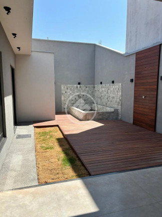 Imagem Casa com 3 Quartos à Venda, 250 m² em Jardins Sevilha - Aparecida De Goiânia Imagem Casa com 3 Quartos à Venda, 250 m² em Jardins Sevilha - Aparecida De Goiânia
