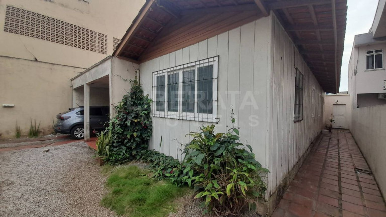 Sala Comercial para Alugar, 180 m² em Centro - Navegantes