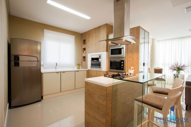 Imagem Apartamento com 3 Quartos à Venda, 128 m² em Centro - Balneário Camboriú Imagem Apartamento com 3 Quartos à Venda, 128 m² em Centro - Balneário Camboriú