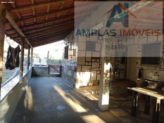 Imagem Casa com 3 Quartos à Venda, 180 m² em Vivenda Do Vale.