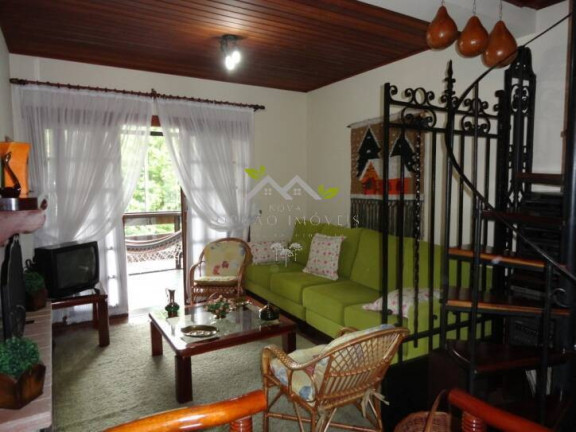Imagem Apartamento com 3 Quartos à Venda, 120 m² em Vila Capivari - Campos Do Jordão Imagem Apartamento com 3 Quartos à Venda, 120 m² em Vila Capivari - Campos Do Jordão