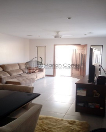 Imagem Casa com 3 Quartos à Venda, 160 m² em Itaipu - Niterói