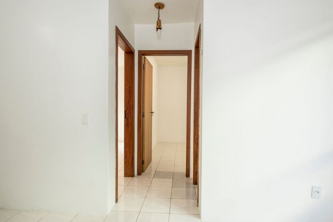 Imagem Apartamento com 2 Quartos à Venda, 61 m² em Teresópolis - Porto Alegre