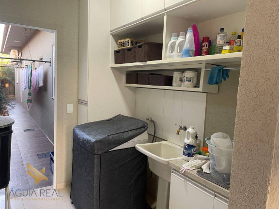 Imagem Casa com 3 Quartos à Venda, 172 m² em Coronel Antonino - Campo Grande Imagem Casa com 3 Quartos à Venda, 172 m² em Coronel Antonino - Campo Grande