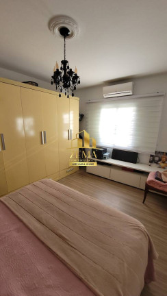 Imagem Casa com 3 Quartos à Venda, 132 m² em Vila Oliveira - Mogi Das Cruzes