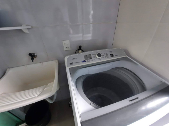 Imagem Casa com 3 Quartos para Temporada, em Bombas - Bombinhas Imagem Casa com 3 Quartos para Temporada, em Bombas - Bombinhas