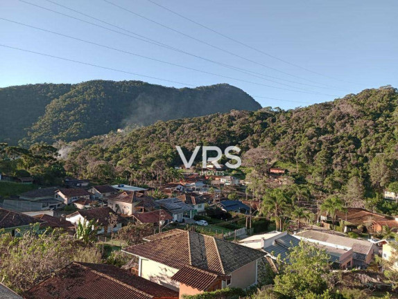 Imagem Casa com 3 Quartos à Venda, 334 m² em Albuquerque - Teresópolis Imagem Casa com 3 Quartos à Venda, 334 m² em Albuquerque - Teresópolis