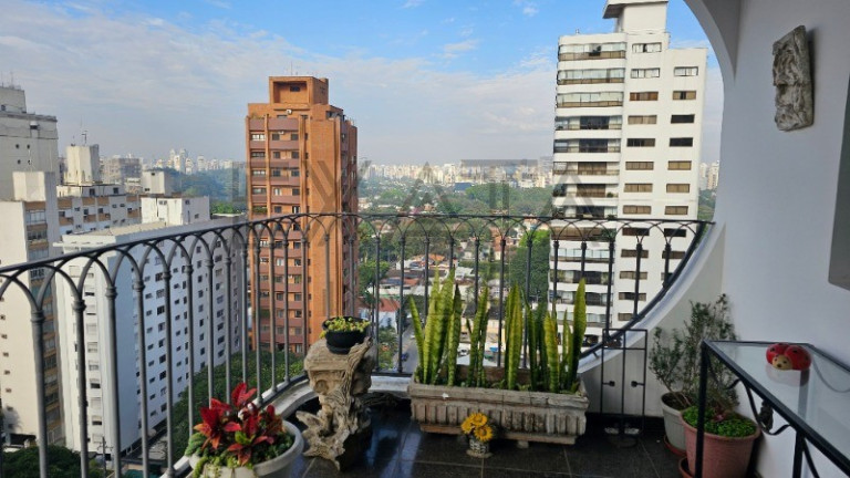 Imagem Imóvel com 4 Quartos à Venda, 278 m² em Jardim Paulista - São Paulo Imagem Imóvel com 4 Quartos à Venda, 278 m² em Jardim Paulista - São Paulo