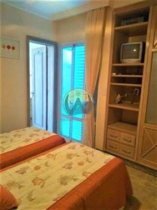 Imagem Imóvel com 4 Quartos à Venda, 380 m² em Praia Grande - Ubatuba Imagem Imóvel com 4 Quartos à Venda, 380 m² em Praia Grande - Ubatuba