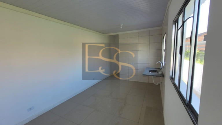 Imagem Casa com 1 Quarto à Venda, 35 m² em Jardim Bopiranga - Mongaguá Imagem Casa com 1 Quarto à Venda, 35 m² em Jardim Bopiranga - Mongaguá