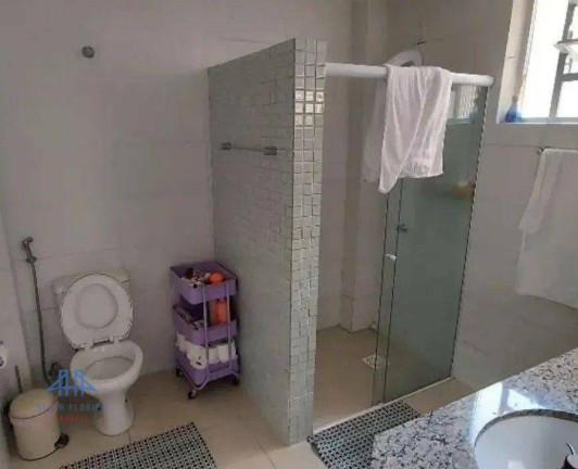 Imagem Apartamento com 2 Quartos à Venda, 104 m² em Centro - Florianópolis Imagem Apartamento com 2 Quartos à Venda, 104 m² em Centro - Florianópolis