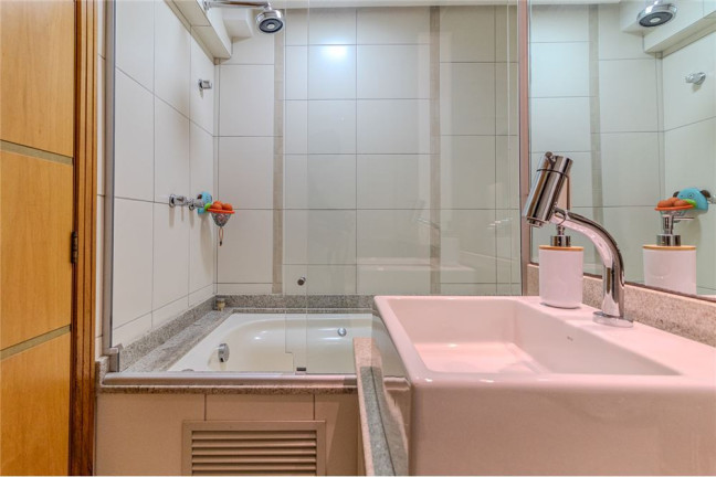 Imagem Apartamento com 3 Quartos à Venda, 97 m² em Passo Da Areia - Porto Alegre Imagem Apartamento com 3 Quartos à Venda, 97 m² em Passo Da Areia - Porto Alegre