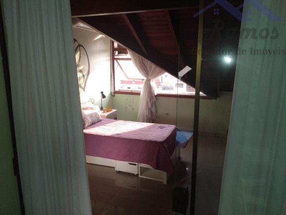 Imagem Imóvel com 3 Quartos à Venda, 136 m² em Guarujá - Porto Alegre