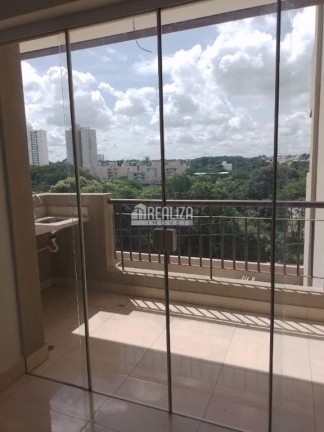 Apartamento com 3 Quartos à Venda, 128 m² em Conjunto Frei Eugênio - Uberaba