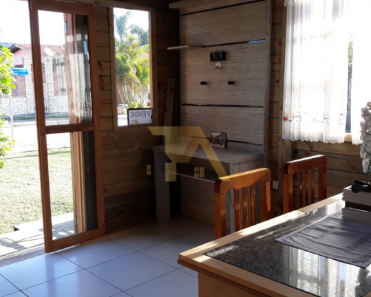 Imagem Casa com 1 Quarto à Venda, 30 m² em Campo Duna - Garopaba Imagem Casa com 1 Quarto à Venda, 30 m² em Campo Duna - Garopaba