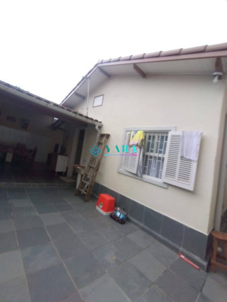 Imagem Casa com 2 Quartos à Venda, 300 m² em Centro - Ubatuba Imagem Casa com 2 Quartos à Venda, 300 m² em Centro - Ubatuba