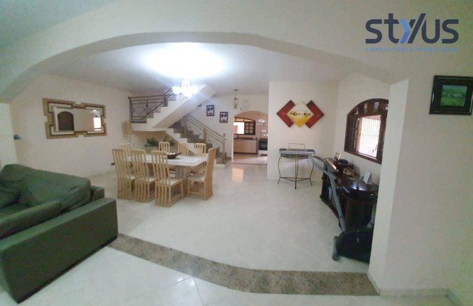 Imagem Sobrado com 3 Quartos para Alugar, 160 m² em Jardim Emília - Arujá