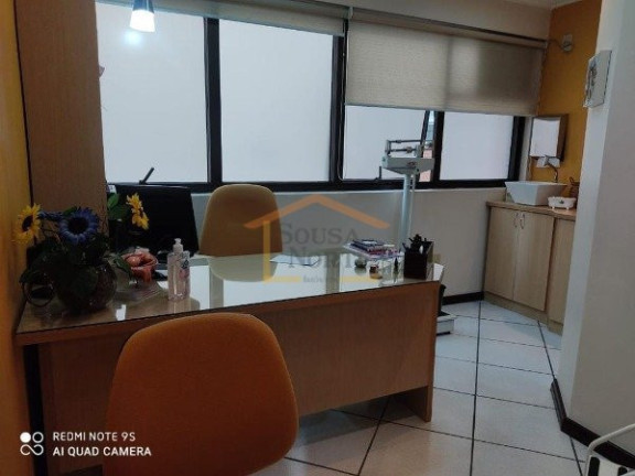 Sala Comercial à Venda ou Locação, 100 m² em Perdizes - São Paulo