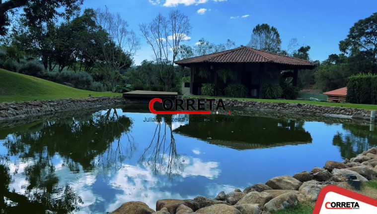Imagem Chácara com 4 Quartos à Venda, 11.000 m² em Pavão (canguera) - São Roque Imagem Chácara com 4 Quartos à Venda, 11.000 m² em Pavão (canguera) - São Roque