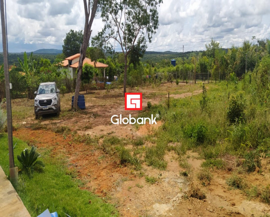 Imagem Imóvel com 2 Quartos à Venda, 150 m² em Juramento - Montes Claros