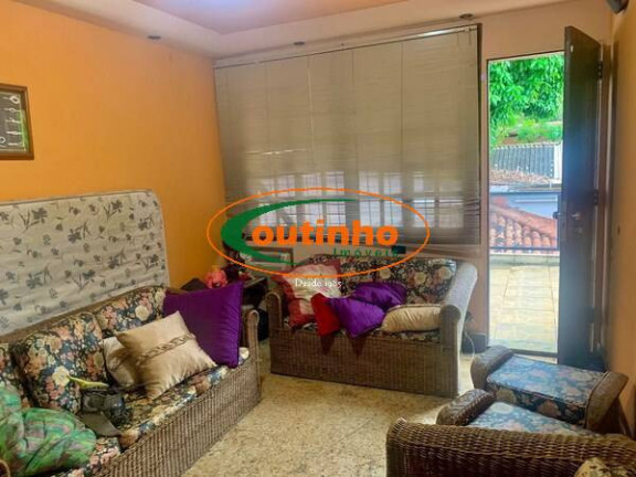 Imagem Casa com 4 Quartos à Venda, 400 m² em Grajaú - Rio De Janeiro Imagem Casa com 4 Quartos à Venda, 400 m² em Grajaú - Rio De Janeiro