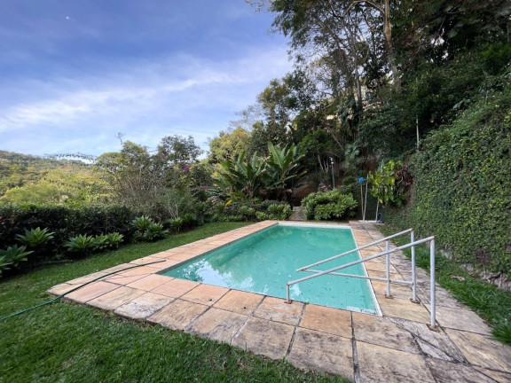 Imagem Casa com 3 Quartos à Venda, 177 m² em Granja Florestal - Teresópolis Imagem Casa com 3 Quartos à Venda, 177 m² em Granja Florestal - Teresópolis