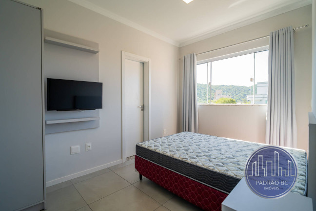 Imagem Apartamento com 2 Quartos à Venda, 60 m² em Mariscal - Bombinhas