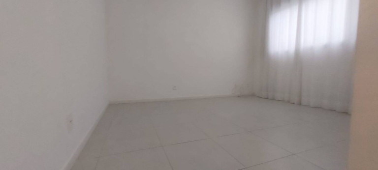 Imagem Apartamento com 2 Quartos à Venda, 71 m² em Centro - Florianópolis Imagem Apartamento com 2 Quartos à Venda, 71 m² em Centro - Florianópolis