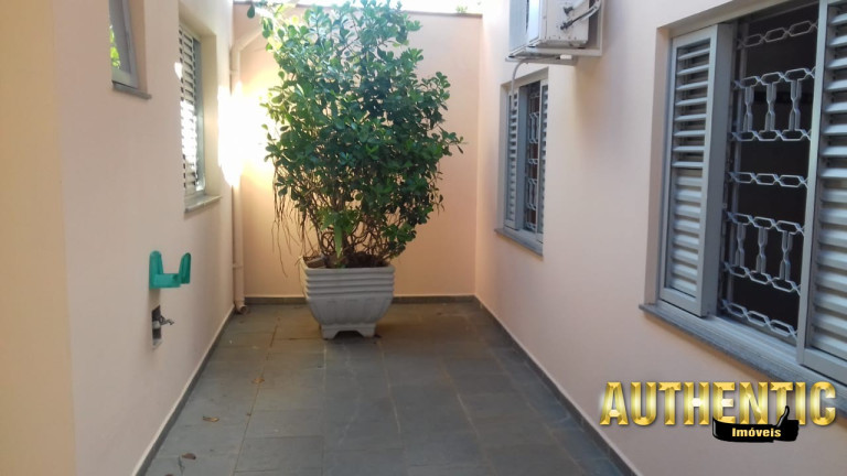 Sobrado com 3 Quartos à Venda, 200 m² em Brasil - Itu