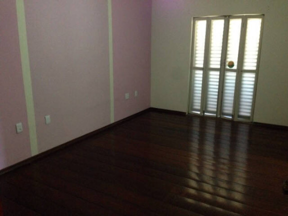 Imagem Casa com 3 Quartos à Venda, 374 m² em Vila São Caetano - Sorocaba