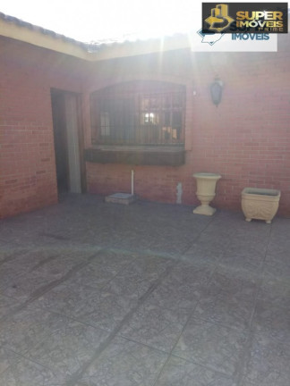 Imagem Casa com 3 Quartos à Venda, 169 m² em Centro - Pelotas Imagem Casa com 3 Quartos à Venda, 169 m² em Centro - Pelotas