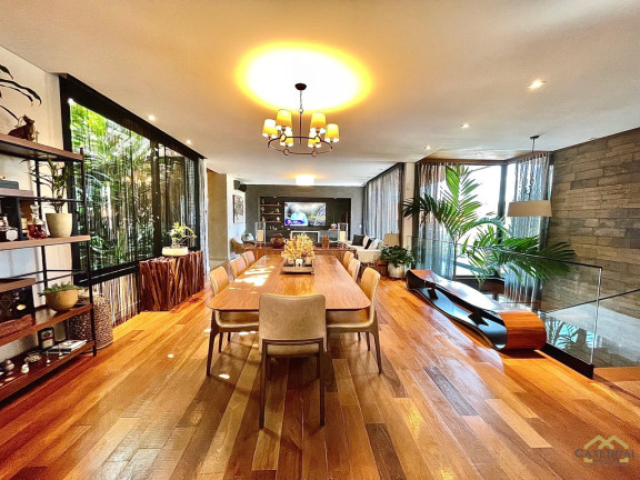Imóvel com 5 Quartos à Venda, 1.070 m² em Chácara Malota - Jundiaí