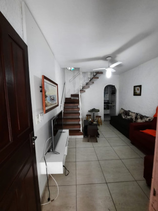 Imagem Imóvel com 2 Quartos à Venda, 40 m² em Ville Blanche - Cabo Frio Imagem Imóvel com 2 Quartos à Venda, 40 m² em Ville Blanche - Cabo Frio