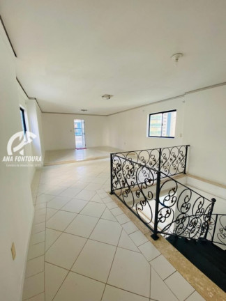 Imagem Cobertura com 3 Quartos à Venda, 257 m² em Centro - Balneário Camboriú