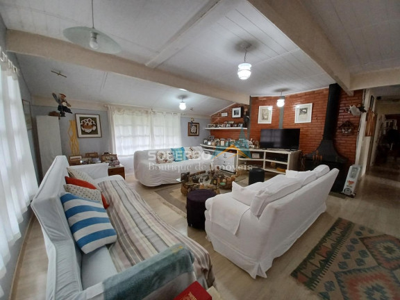 Imagem Casa com 4 Quartos à Venda, 11.733 m² em Albuquerque - Teresópolis Imagem Casa com 4 Quartos à Venda, 11.733 m² em Albuquerque - Teresópolis
