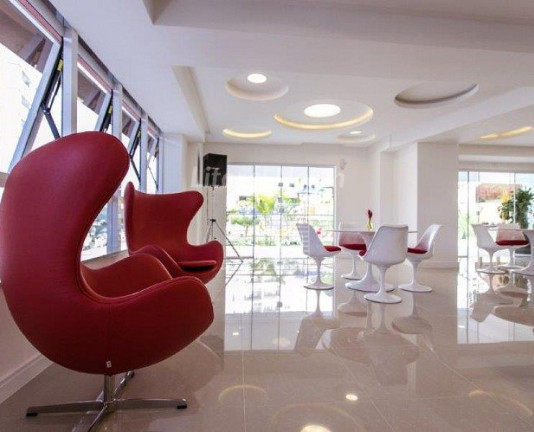 Imagem Apartamento com 2 Quartos à Venda, 75 m² em Tabuleiro - Camboriú