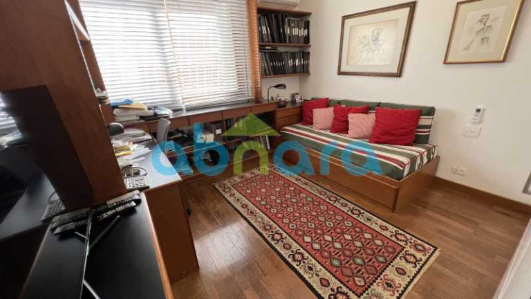 Imagem Apartamento com 5 Quartos à Venda, 260 m² em Ipanema - Rio De Janeiro Imagem Apartamento com 5 Quartos à Venda, 260 m² em Ipanema - Rio De Janeiro