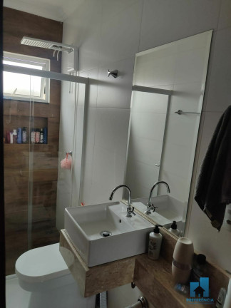 Imagem Sobrado com 2 Quartos à Venda, 109 m² em Contorno - Ponta Grossa