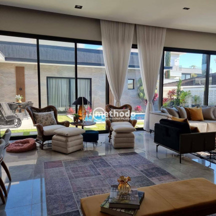 Imagem Casa com 4 Quartos à Venda, 400 m² em Ville Sainte Hélène - Campinas Imagem Casa com 4 Quartos à Venda, 400 m² em Ville Sainte Hélène - Campinas