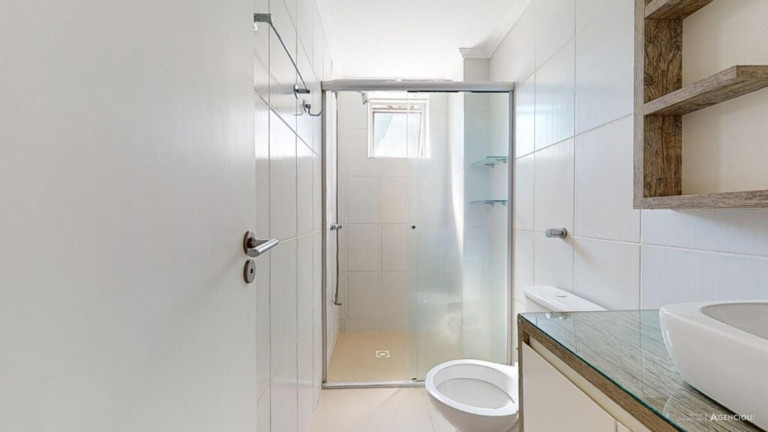 Imagem Imóvel com 2 Quartos à Venda, 69 m² em Jardim Itu - Porto Alegre Imagem Imóvel com 2 Quartos à Venda, 69 m² em Jardim Itu - Porto Alegre